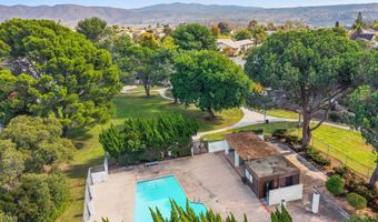 445 Ridgeway Ct, Spring Valley, CA 91977