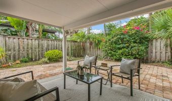 1554 LINKSIDE Dr, Atlantic Beach, FL 32233
