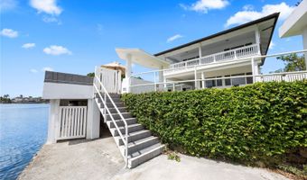 802 Pahumele Pl, Kailua, HI 96734