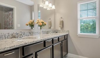 306 Essen Ln, Ballwin, MO 63021