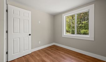 63 Savarese Ln, Burlington, CT 06013