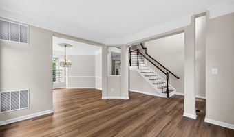 42071 PEPPERBUSH Pl, Aldie, VA 20105