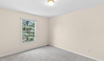 668 Boston Ct, Ann Arbor, MI 48103