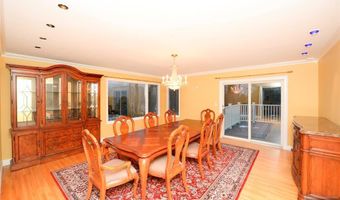 24 Rozmus Ct, Allendale, NJ 07401