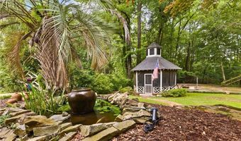 1217 FERNDALE Dr, Auburn, AL 36832