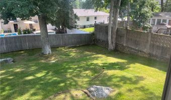 52 Bicentennial Way, North Providence, RI 02911