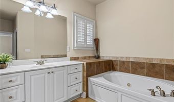 1726 VFW Rd, Auburn, AL 36832