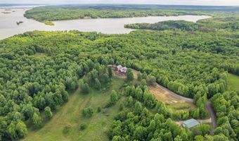 685 River Oaks Dr, Big Sandy, TN 38221