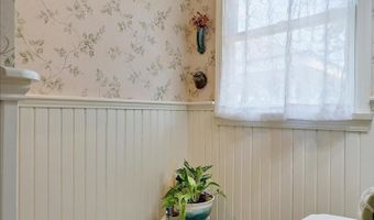 499 Breakwater Dr, Benton, MS 39039