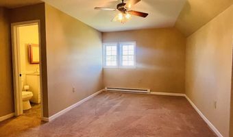 74 Substation Dr, Aurora, WV 26705