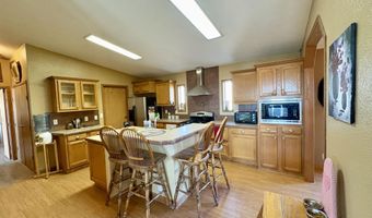 33 Oxbow Rd, Buffalo, WY 82834