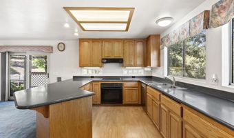 1065 Peutz Valley Rd, Alpine, CA 91901