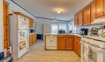 945 Tanner Lndg, Monroe, MI 48161