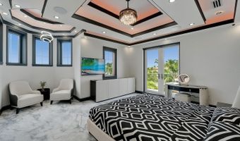 6526 SURFSIDE Blvd, Apollo Beach, FL 33572