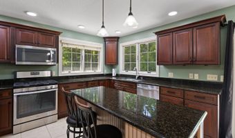 2850 Lee Marie Dr, Adrian, MI 49221