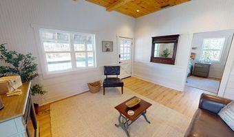 820 Beaver Crk, Andrews, NC 28901