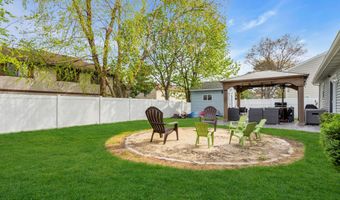 179 Ravenwood Blvd, Barnegat, NJ 08005