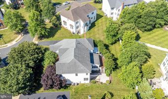 20262 KIAWAH ISLAND Dr, Ashburn, VA 20147