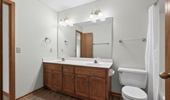 14799 Endicott Way, Apple Valley, MN 55124