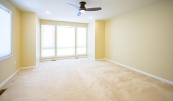 5130 CAMBRIA #101, Alexandria, VA 22304