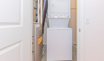 283 S Zeeb Rd 212, Ann Arbor, MI 48103
