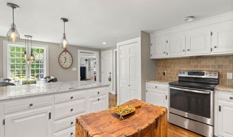 213 Joppa Hill Rd, Bedford, NH 03110