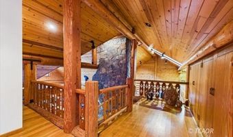 14361 Maple Creek Rd, Arcata, CA 95550