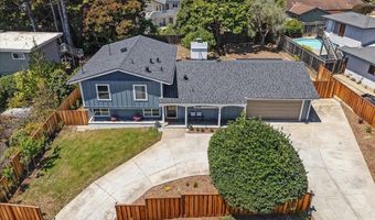806 Clubhouse Dr, Aptos, CA 95003