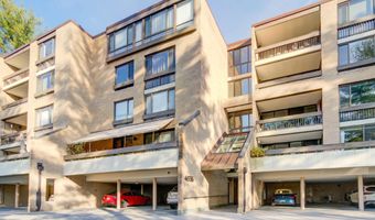 4936 SENTINEL Dr 302, Bethesda, MD 20816