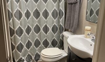 1523 Walnut St, Caldwell, ID 83605