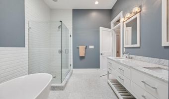 1316 SHEPHERD St NW 4, Washington, DC 20011