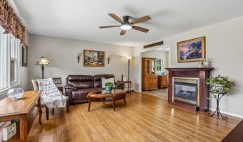 6 Country Ridge Rd, Danbury, CT 06811