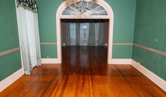 709 E Lafayette St, Abbeville, LA 70510