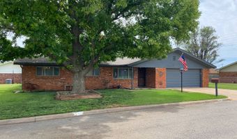 808 Brown St, Alva, OK 73717