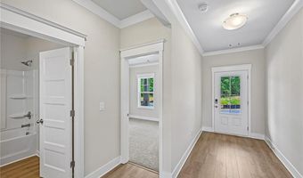 80 Chickadee Ct, Auburn, GA 30011