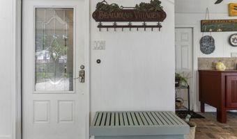 1099 Campbell Dr, Biloxi, MS 39532