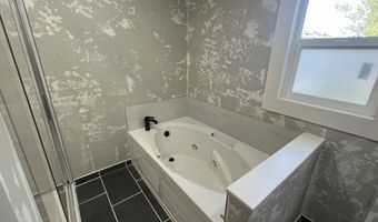 2221 Muldoon Rd 524, Anchorage, AK 99504