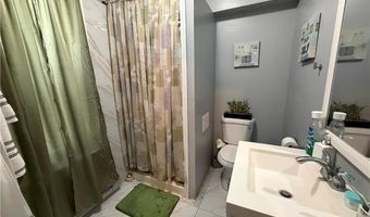 347 N 8th St, Allentown, PA 18102