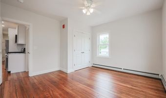 529 Wood St 3, Bristol, RI 02809