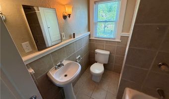 918 Frederick Blvd, Akron, OH 44320