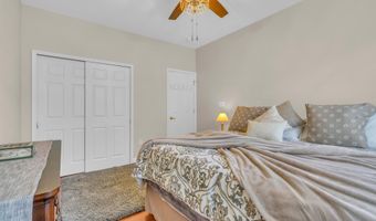 40 BUNKER HILL Dr, Allentown, NJ 08501