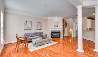 5075 MINDA Ct, Alexandria, VA 22304