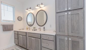171 Linden Dr. A, Arnolds Park, IA 51331