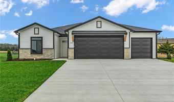 1006 Bluestem Cir, Baldwin City, KS 66006