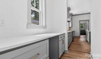 1617 Parson St, Charlotte, NC 28205