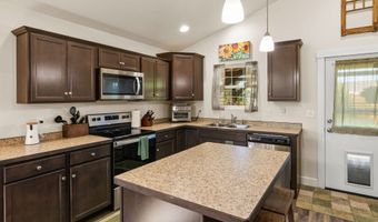 1004 Falcon Ridge Blvd, Belgrade, MT 59714