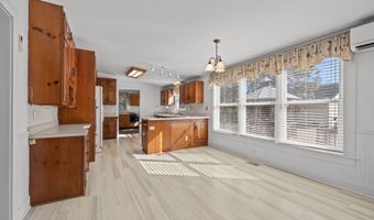 664 Seashore Dr, Atlantic, NC 28511