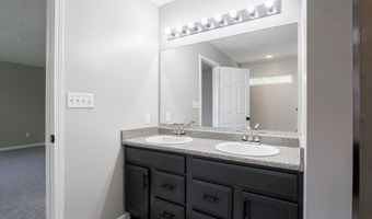 2924 Coles Creek Ln, Indianapolis, IN 46217