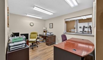 7 W MAIN St 12-14, Apopka, FL 32703