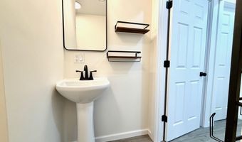 1802 27th St, Bedford, IN 47421